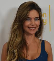 Amelia Heinle